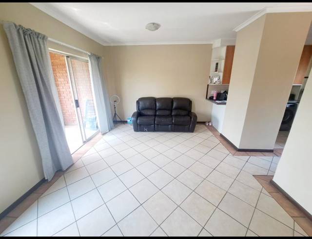 2 BEDROOM APARTMENT FOR SALE IN ECO PARK ESTATE